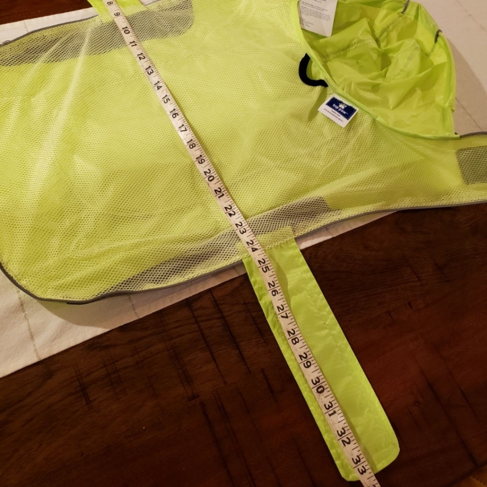 ❤️😍 Host Pick! 🐕❤️  Rain Jacket With Reflective Accents L - Picture 8 of 12
